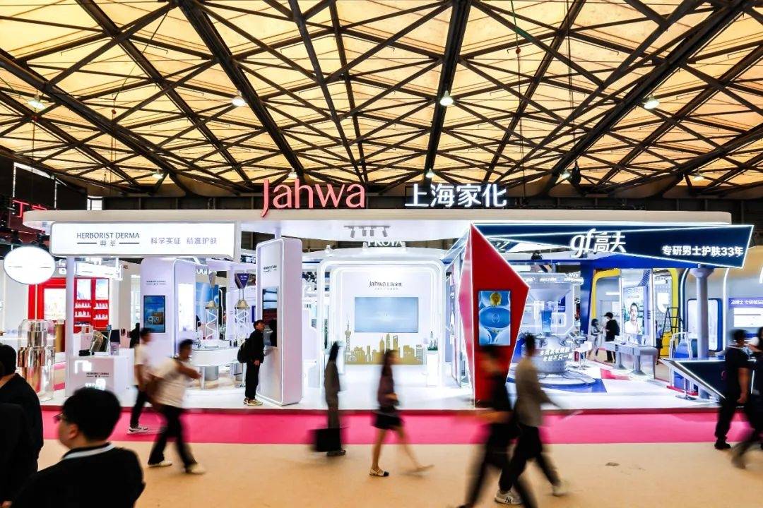 国化妆品市场呈现这些趋势CQ9电子全球化