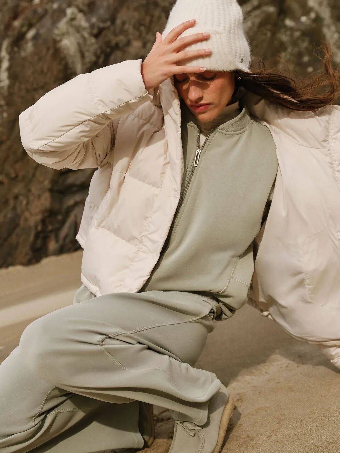 启：时尚新年新篇速递CQ9电子登录岁末新(图6)